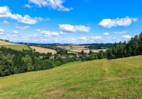 Z Ubušínku za výhledy a dobrodružstvím