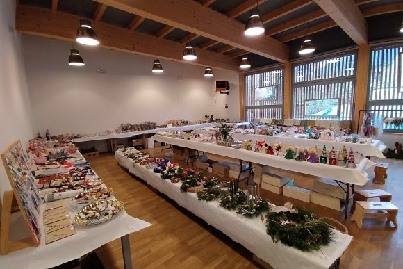 Vánoční prodejní výstava ve Sněžném - hlavní náhled