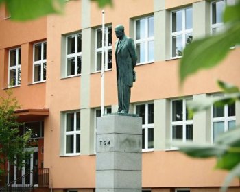 90. výročí ZŠ T. G. Masaryka a odhalení pamětní desky