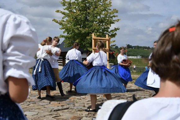 Slavnosti sklizně na Edenu - hlavní náhled