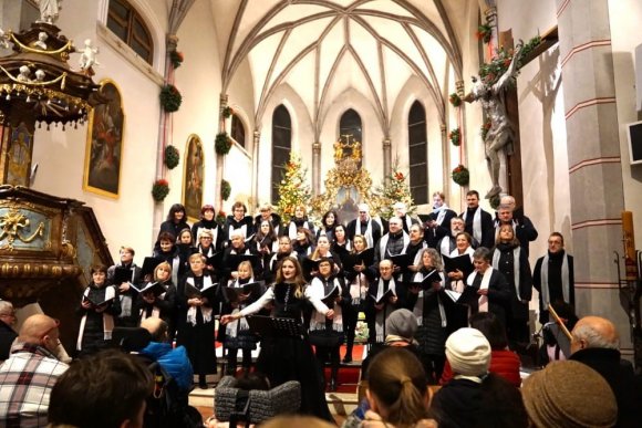 Pěvecký sbor Svatopluk - Vánoční koncert - hlavní náhled