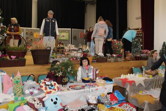 Adventní jarmark v Nedvědici - hlavní náhled