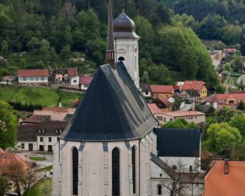 Pochod Kolem Doubravníku pěšky i s kolem