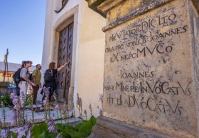 Santiniho barokní kostel ve Zvoli