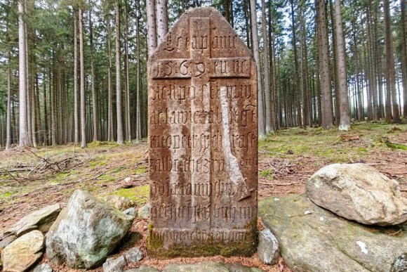 Přednáška Smírčí kameny - hlavní náhled