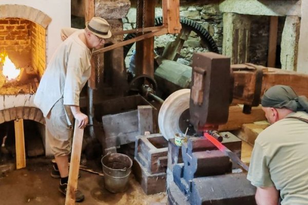 Hamerské kladivo znovu duní v Šlakhamru