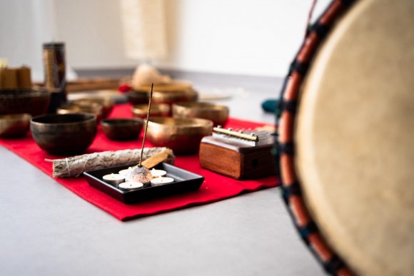 Muzikoterapeutická relaxace pod vedením Veroniky Boulterové - hlavní náhled