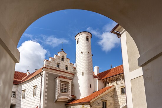 488891062 1231614385636885 7708583255600455184 n