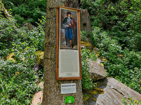 Skály nad Bobrůvkou 10