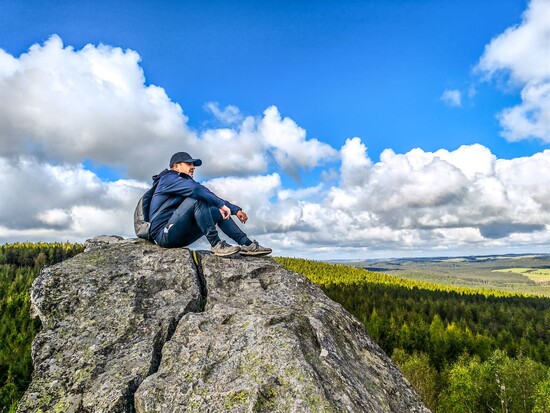 Snezne clanek souhrn 9