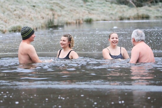 V&iacute;r silvestrovsk&eacute; koup&aacute;n&iacute; 1