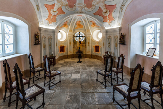 clanek karlstejn 1