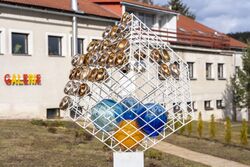 V dubnu opět rozpálí sklářskou pec v karlovské sklárně, provoz převzal její zakladatel